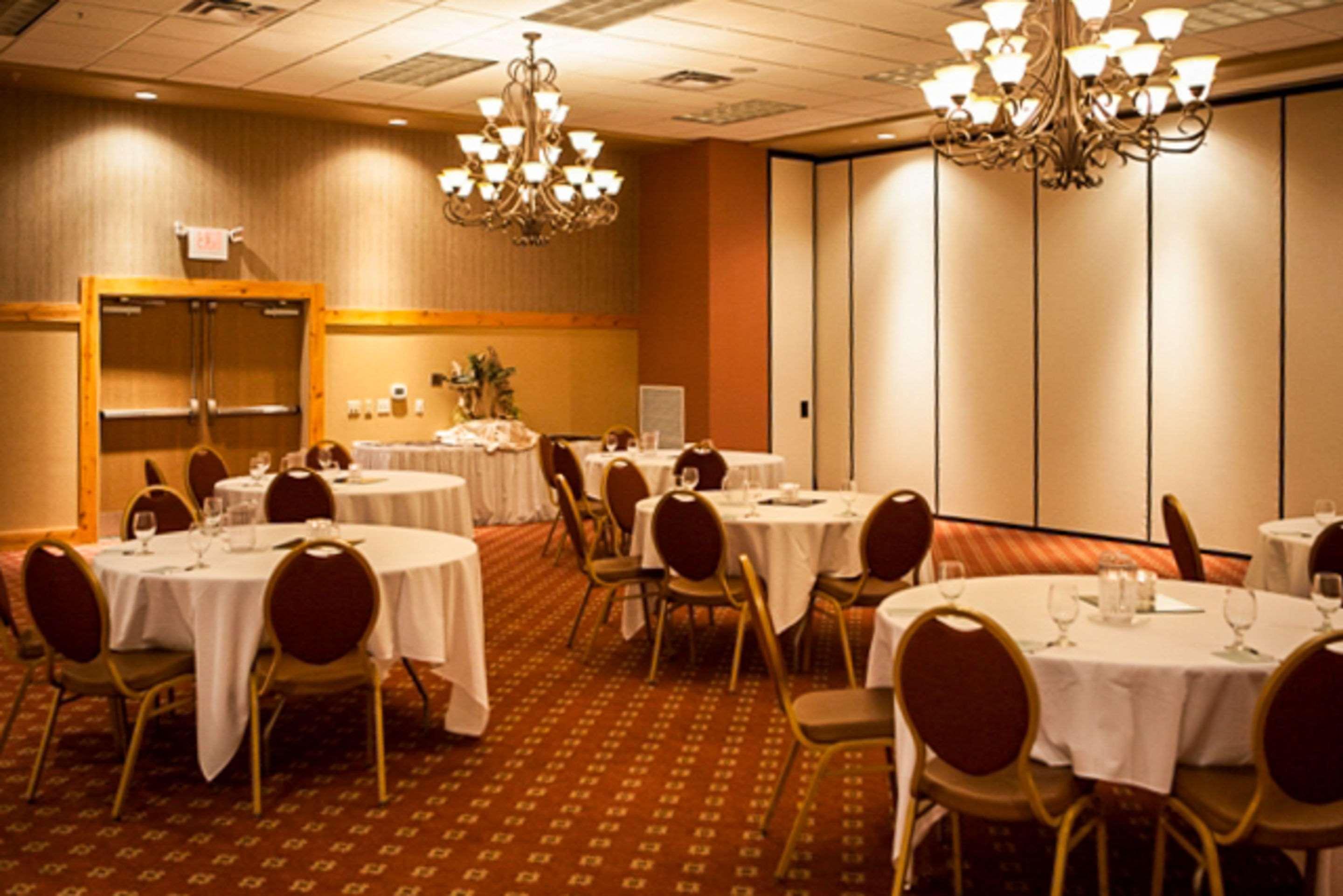Sleep Inn & Suites Conference Center Eau Claire North Union Exteriör bild