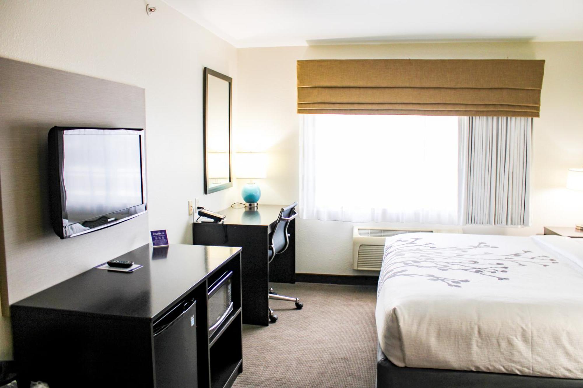 Sleep Inn & Suites Conference Center Eau Claire North Union Exteriör bild