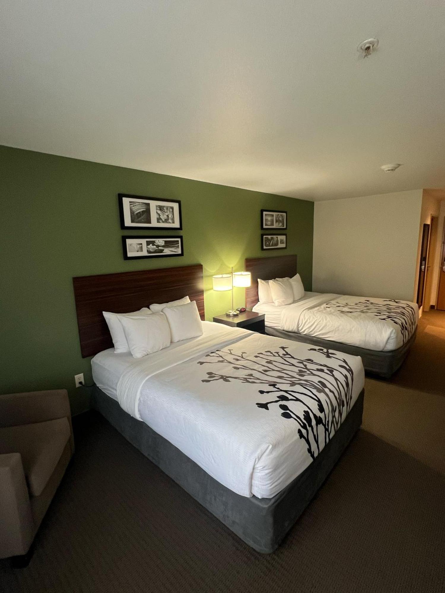 Sleep Inn & Suites Conference Center Eau Claire North Union Exteriör bild